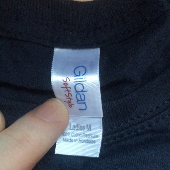 Brand new Deadstock Gildan softstyle Dark Blue Woman’s tee 2 for $10! - Picture 3 of 3